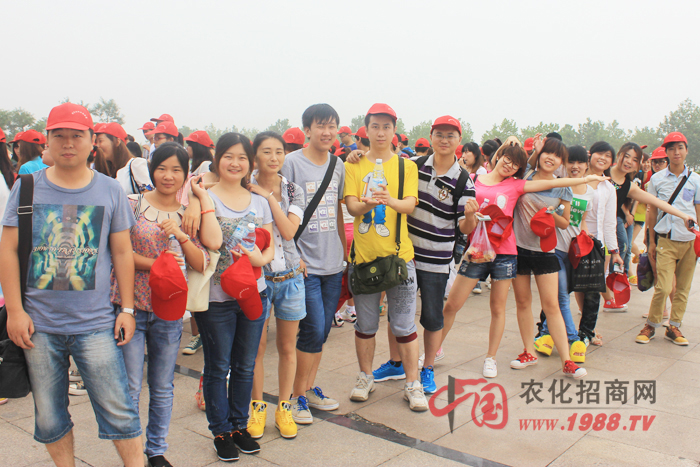 �ȴ��M(j��n)�뾰�c��ͬ��